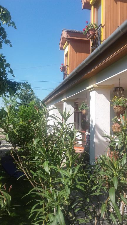 Rudolf's Fogadó Zsira Exterior foto
